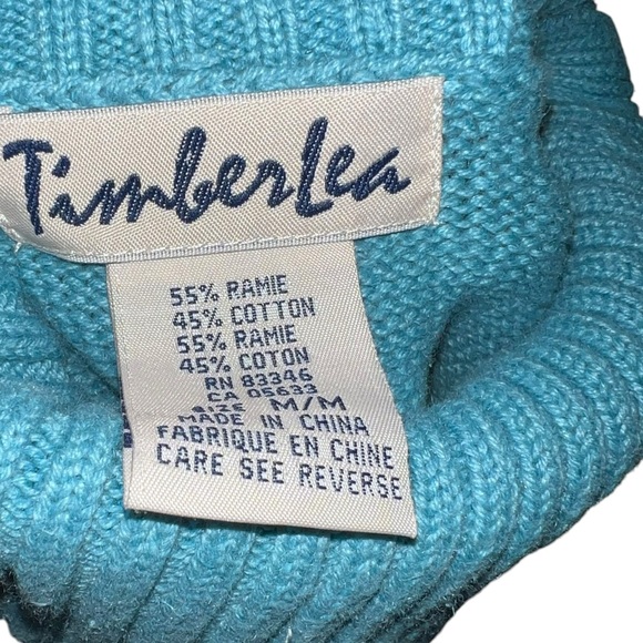 TimberLea Women’s Christmas Sweater Holiday Winter Snowflake Embroidery Medium - Picture 5 of 9